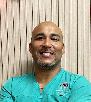 Lic. Ra&uacute;l Porte